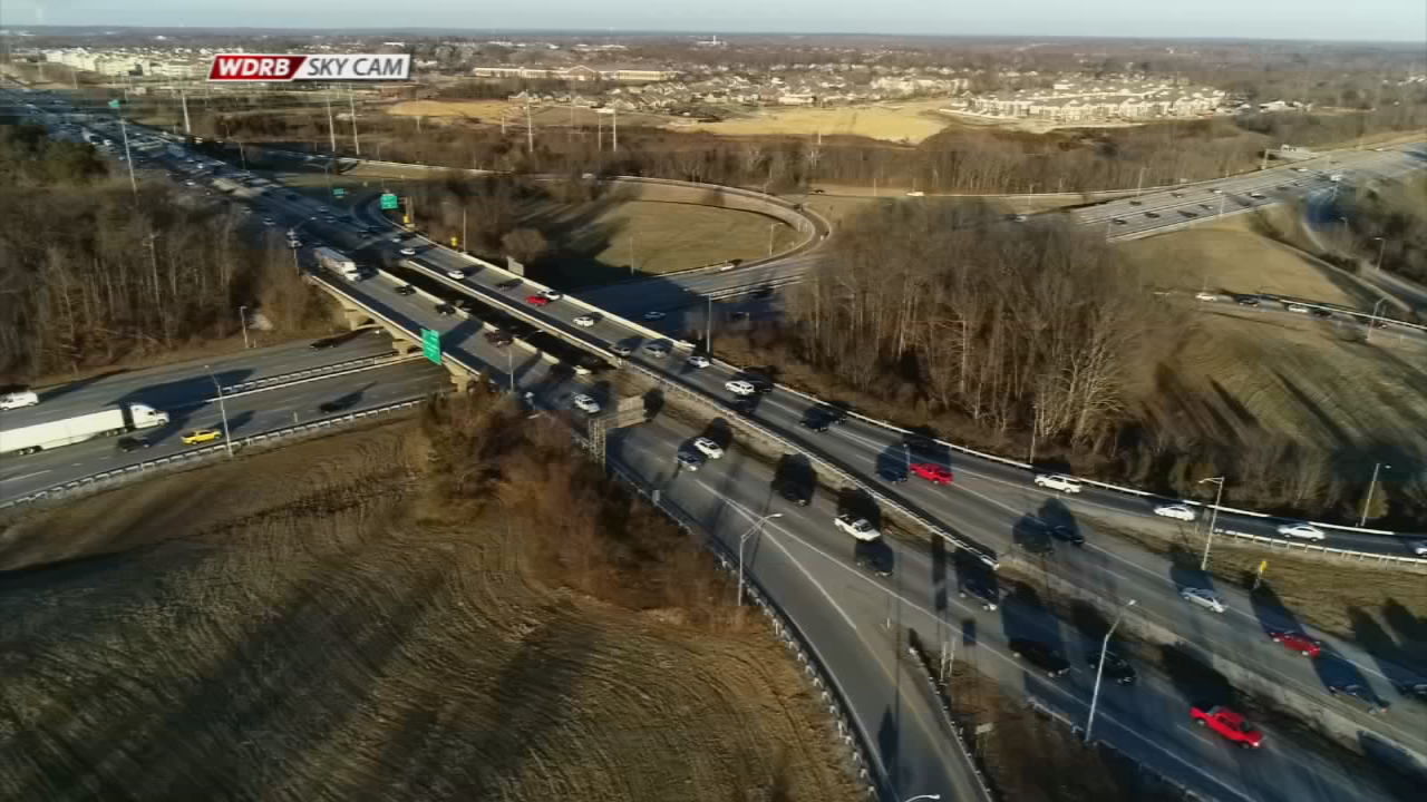 GENE SNYDER FREEWAY - AERIAL - SKYCAM.jpg